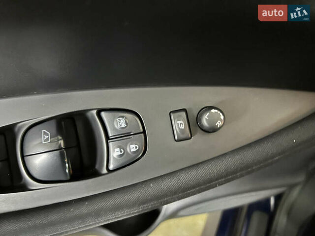 Ніссан Ліф, об'ємом двигуна 0 л та пробігом 74 тис. км за 13100 $, фото 12 на Automoto.ua