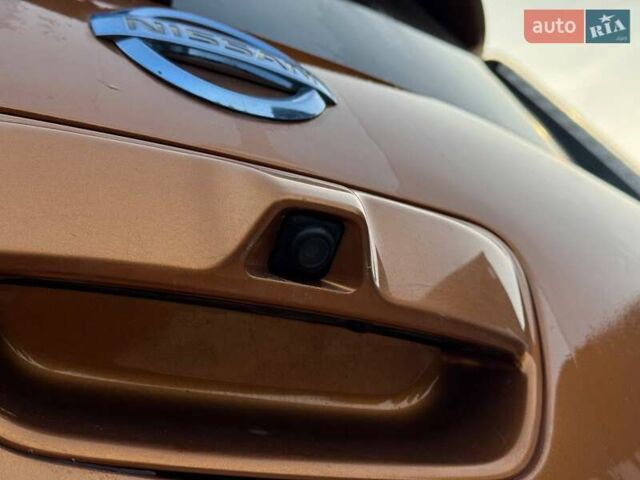 Желтый Ниссан Лиф, объемом двигателя 0 л и пробегом 182 тыс. км за 7000 $, фото 8 на Automoto.ua