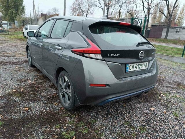 Серый Ниссан Лиф, объемом двигателя 0 л и пробегом 44 тыс. км за 16500 $, фото 11 на Automoto.ua