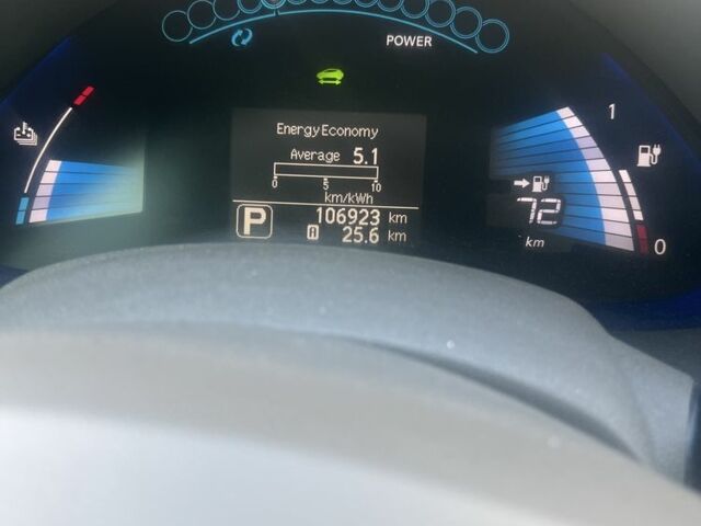 Серый Ниссан Лиф, объемом двигателя 1.6 л и пробегом 107 тыс. км за 5600 $, фото 14 на Automoto.ua