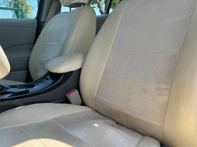 Сірий Ніссан Ліф, об'ємом двигуна 0 л та пробігом 99 тис. км за 5500 $, фото 12 на Automoto.ua