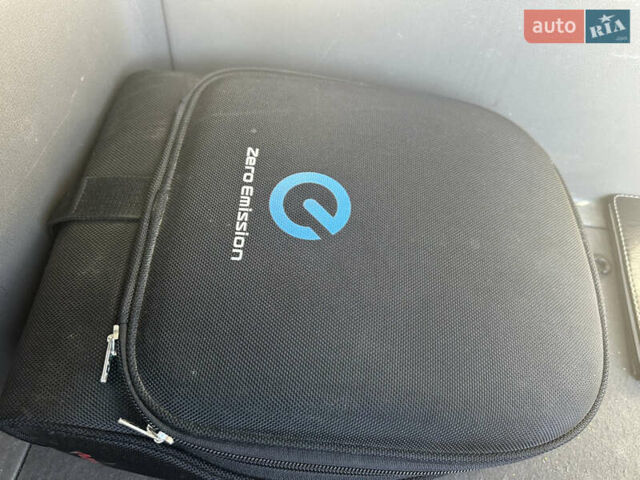 Сірий Ніссан Ліф, об'ємом двигуна 0 л та пробігом 132 тис. км за 5500 $, фото 55 на Automoto.ua