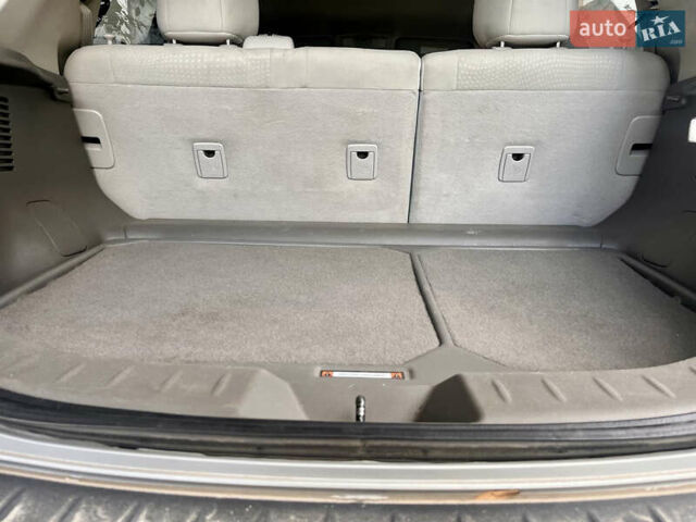 Серый Ниссан Лиф, объемом двигателя 0 л и пробегом 130 тыс. км за 9999 $, фото 7 на Automoto.ua