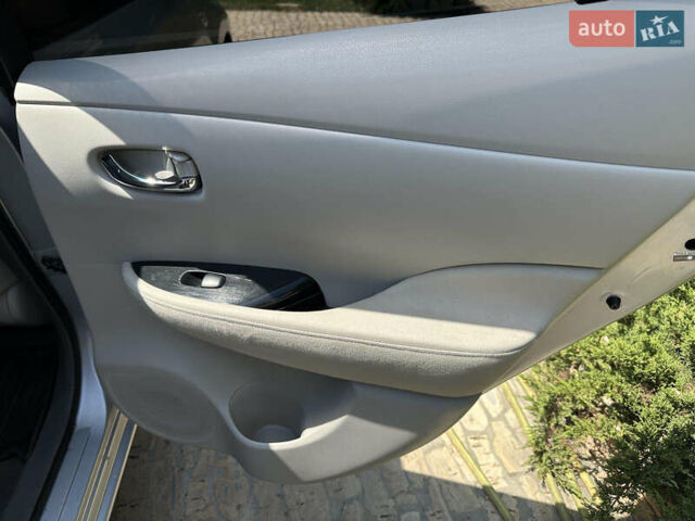 Сірий Ніссан Ліф, об'ємом двигуна 0 л та пробігом 115 тис. км за 5200 $, фото 10 на Automoto.ua