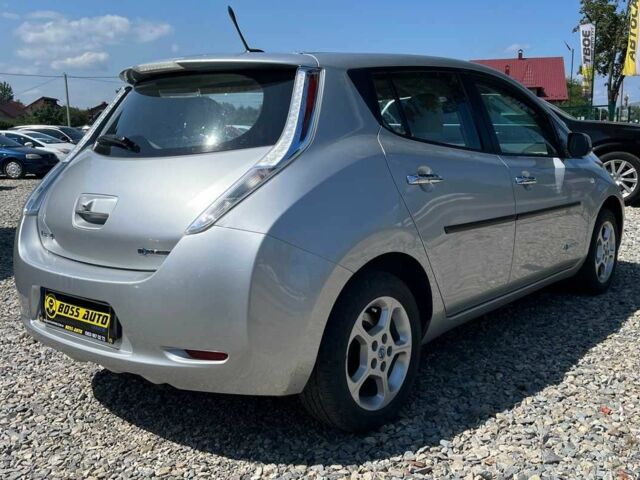 Сірий Ніссан Ліф, об'ємом двигуна 0 л та пробігом 99 тис. км за 5500 $, фото 5 на Automoto.ua