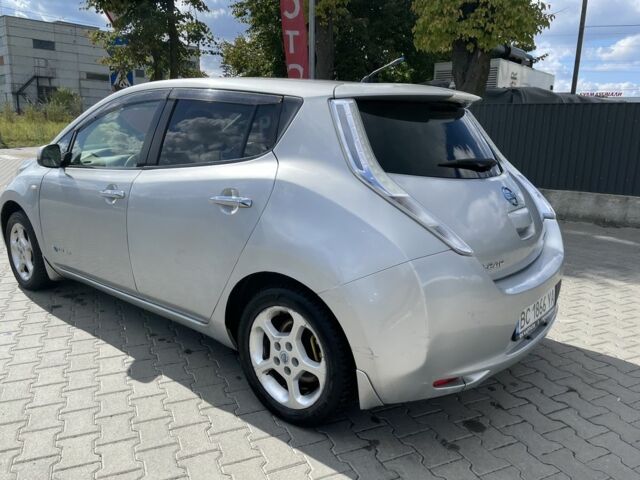 Серый Ниссан Лиф, объемом двигателя 0 л и пробегом 195 тыс. км за 6500 $, фото 2 на Automoto.ua