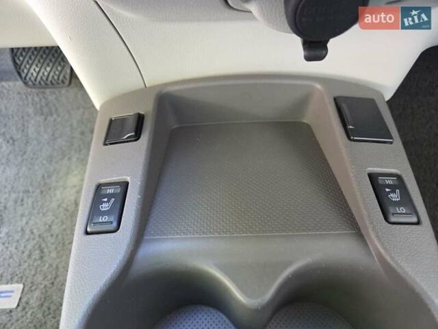 Сірий Ніссан Ліф, об'ємом двигуна 0 л та пробігом 112 тис. км за 4790 $, фото 25 на Automoto.ua