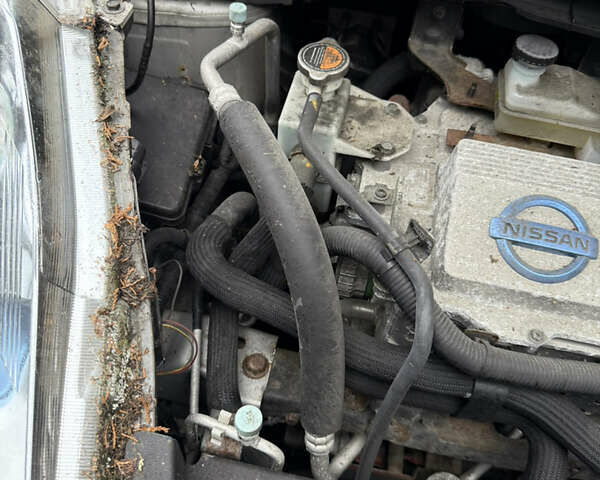 Сірий Ніссан Ліф, об'ємом двигуна 0 л та пробігом 135 тис. км за 4990 $, фото 28 на Automoto.ua