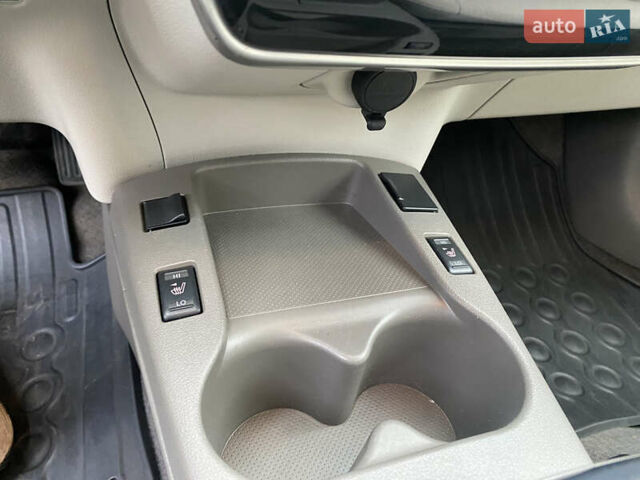 Сірий Ніссан Ліф, об'ємом двигуна 0 л та пробігом 118 тис. км за 5500 $, фото 23 на Automoto.ua