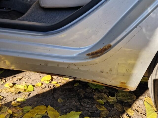 Серый Ниссан Лиф, объемом двигателя 0 л и пробегом 142 тыс. км за 5500 $, фото 21 на Automoto.ua