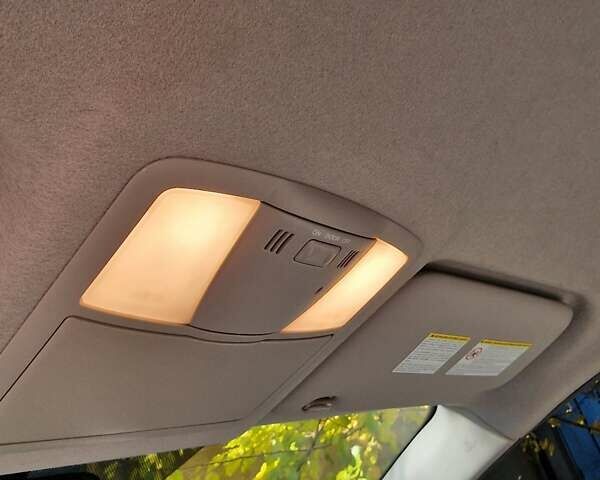 Сірий Ніссан Ліф, об'ємом двигуна 0 л та пробігом 142 тис. км за 5500 $, фото 28 на Automoto.ua