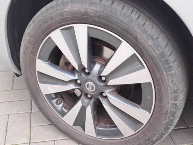 Серый Ниссан Лиф, объемом двигателя 0 л и пробегом 144 тыс. км за 5990 $, фото 20 на Automoto.ua