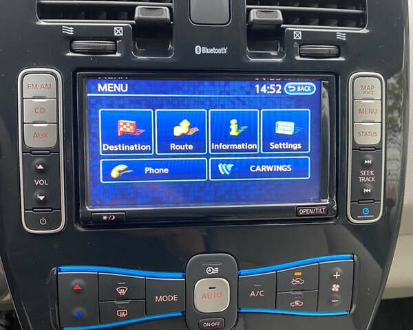 Сірий Ніссан Ліф, об'ємом двигуна 0 л та пробігом 118 тис. км за 5500 $, фото 29 на Automoto.ua