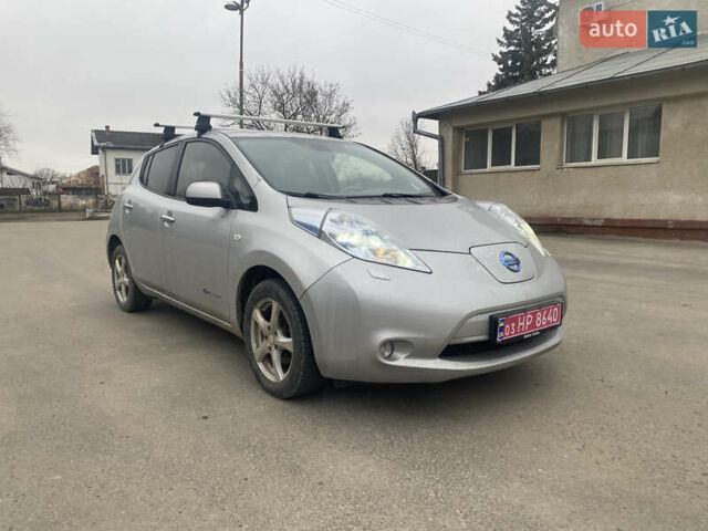 Сірий Ніссан Ліф, об'ємом двигуна 0 л та пробігом 151 тис. км за 3799 $, фото 4 на Automoto.ua