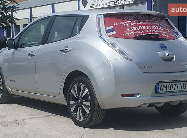 Сірий Ніссан Ліф, об'ємом двигуна 0 л та пробігом 160 тис. км за 8700 $, фото 6 на Automoto.ua