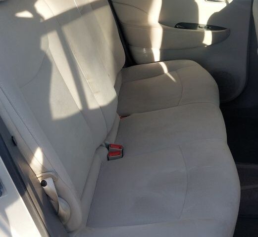 Серый Ниссан Лиф, объемом двигателя 0 л и пробегом 136 тыс. км за 5800 $, фото 8 на Automoto.ua