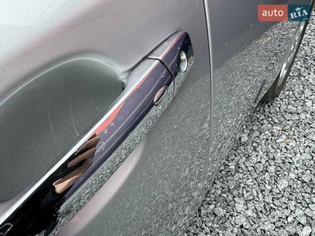 Серый Ниссан Лиф, объемом двигателя 0 л и пробегом 100 тыс. км за 5200 $, фото 6 на Automoto.ua