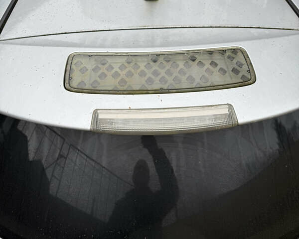 Сірий Ніссан Ліф, об'ємом двигуна 0 л та пробігом 135 тис. км за 4990 $, фото 25 на Automoto.ua