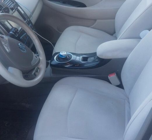 Серый Ниссан Лиф, объемом двигателя 0 л и пробегом 136 тыс. км за 5800 $, фото 7 на Automoto.ua