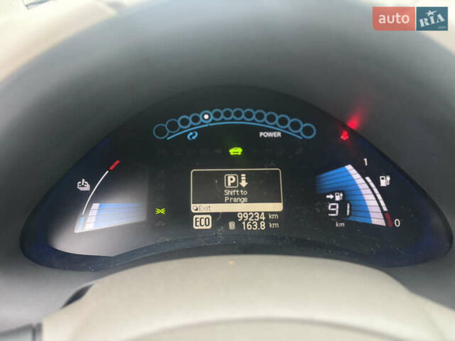 Сірий Ніссан Ліф, об'ємом двигуна 0 л та пробігом 99 тис. км за 3950 $, фото 15 на Automoto.ua