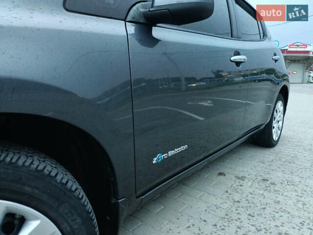 Серый Ниссан Лиф, объемом двигателя 0 л и пробегом 148 тыс. км за 7700 $, фото 8 на Automoto.ua