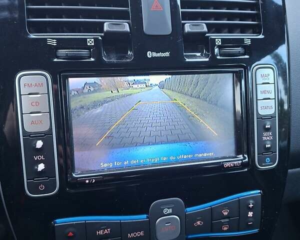 Ніссан Ліф 2013 у Луцьку на Automoto.ua Сірий Ніссан Ліф, об'ємом двигуна 0 л та пробігом 98 тис. км за 6500 $, фото 12 на Automoto.ua