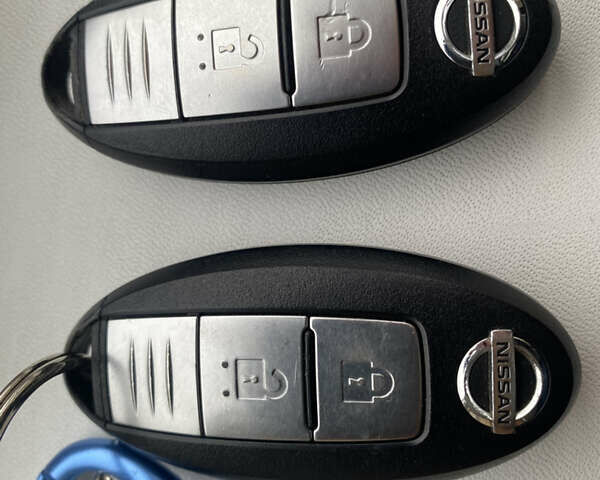 Серый Ниссан Лиф, объемом двигателя 0 л и пробегом 72 тыс. км за 4990 $, фото 28 на Automoto.ua