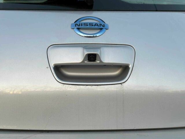 Серый Ниссан Лиф, объемом двигателя 0 л и пробегом 75 тыс. км за 5000 $, фото 6 на Automoto.ua