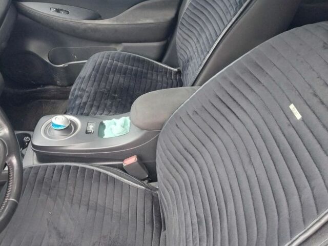 Серый Ниссан Лиф, объемом двигателя 0 л и пробегом 144 тыс. км за 6200 $, фото 5 на Automoto.ua