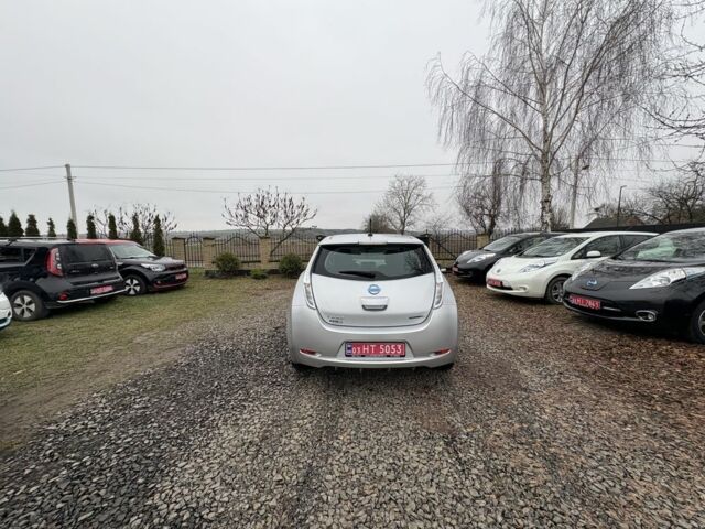 Сірий Ніссан Ліф, об'ємом двигуна 0 л та пробігом 57 тис. км за 6200 $, фото 4 на Automoto.ua