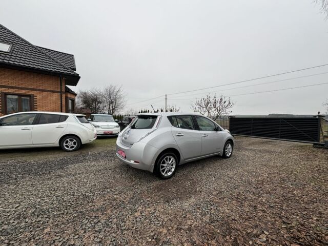 Сірий Ніссан Ліф, об'ємом двигуна 0 л та пробігом 57 тис. км за 6200 $, фото 3 на Automoto.ua