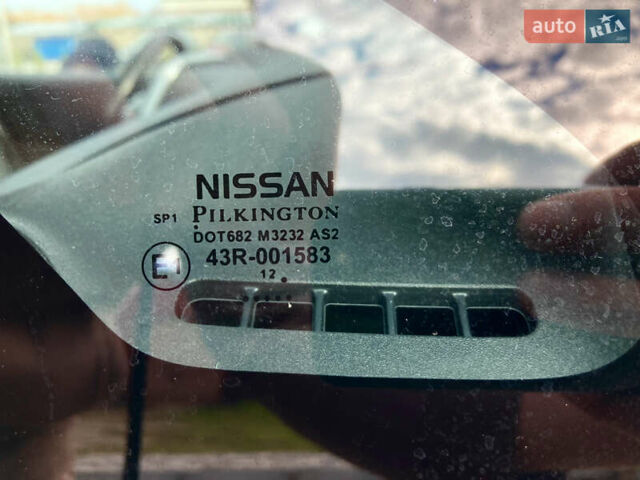 Сірий Ніссан Ліф, об'ємом двигуна 0 л та пробігом 129 тис. км за 8300 $, фото 25 на Automoto.ua