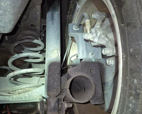 Серый Ниссан Лиф, объемом двигателя 0 л и пробегом 277 тыс. км за 6500 $, фото 7 на Automoto.ua