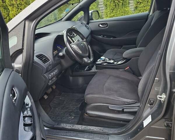 Ніссан Ліф 2013 у Луцьку на Automoto.ua Сірий Ніссан Ліф, об'ємом двигуна 0 л та пробігом 98 тис. км за 6500 $, фото 17 на Automoto.ua