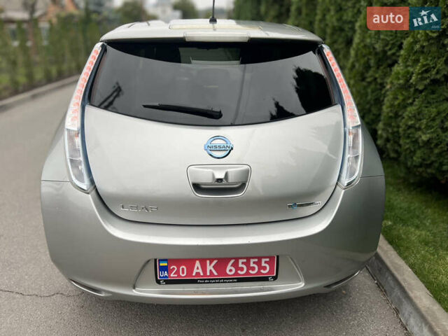 Серый Ниссан Лиф, объемом двигателя 0 л и пробегом 123 тыс. км за 7450 $, фото 6 на Automoto.ua