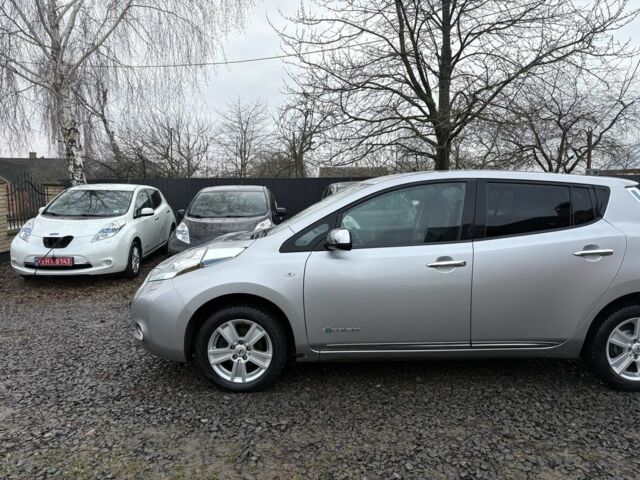 Серый Ниссан Лиф, объемом двигателя 0 л и пробегом 122 тыс. км за 5900 $, фото 10 на Automoto.ua