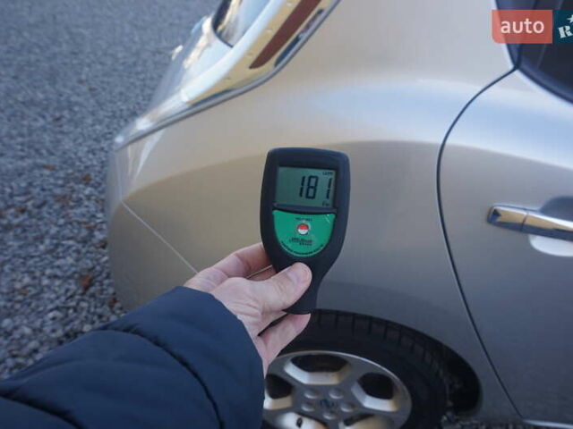 Серый Ниссан Лиф, объемом двигателя 0 л и пробегом 193 тыс. км за 5555 $, фото 67 на Automoto.ua