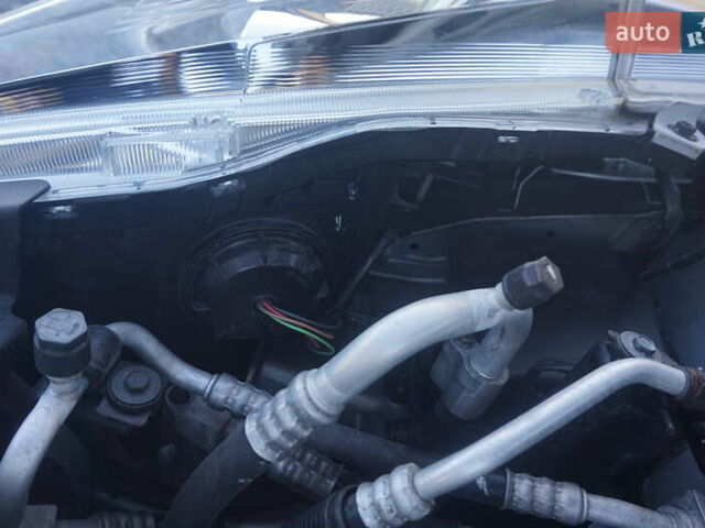 Серый Ниссан Лиф, объемом двигателя 0 л и пробегом 193 тыс. км за 5555 $, фото 54 на Automoto.ua