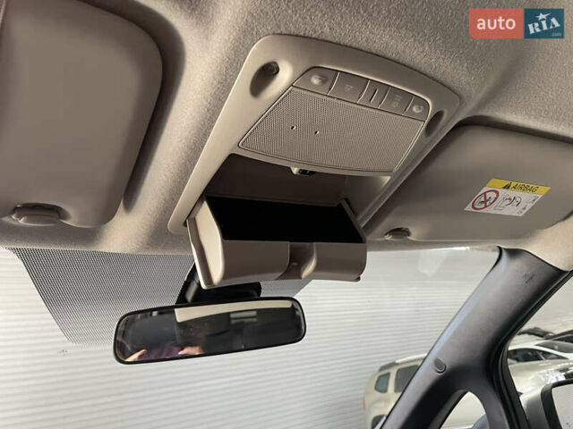 Ниссан Лиф 2013 в Стрые на Automoto.ua Серый Ниссан Лиф, объемом двигателя 0 л и пробегом 118 тыс. км за 6800 $, фото 36 на Automoto.ua