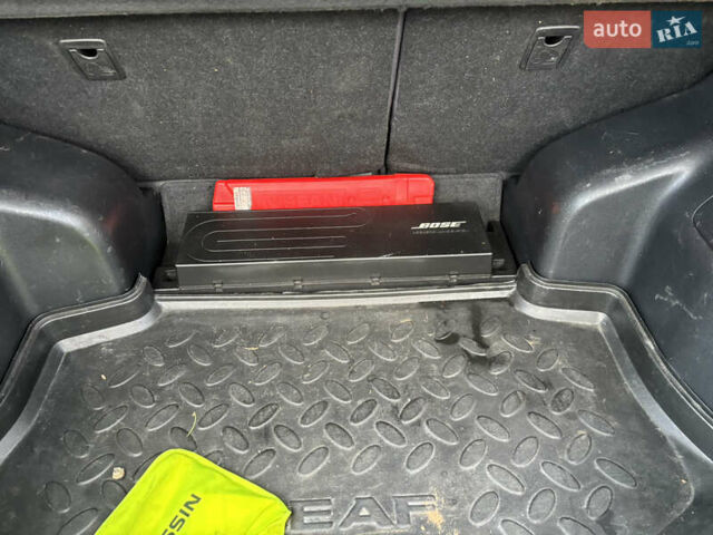 Сірий Ніссан Ліф, об'ємом двигуна 0 л та пробігом 172 тис. км за 9000 $, фото 9 на Automoto.ua