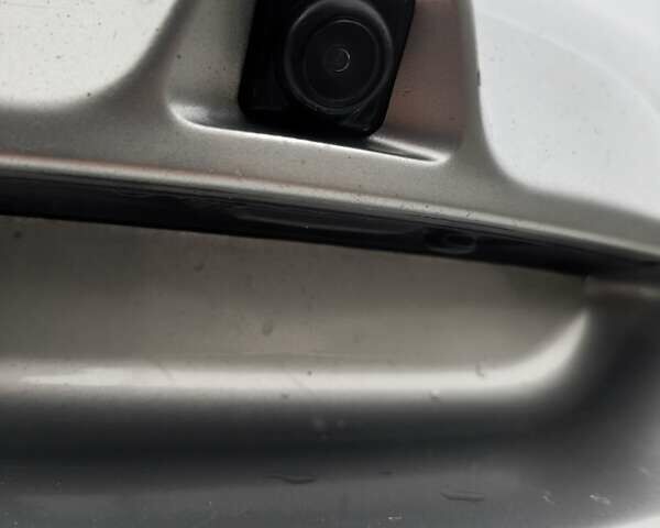 Серый Ниссан Лиф, объемом двигателя 0 л и пробегом 124 тыс. км за 6500 $, фото 6 на Automoto.ua