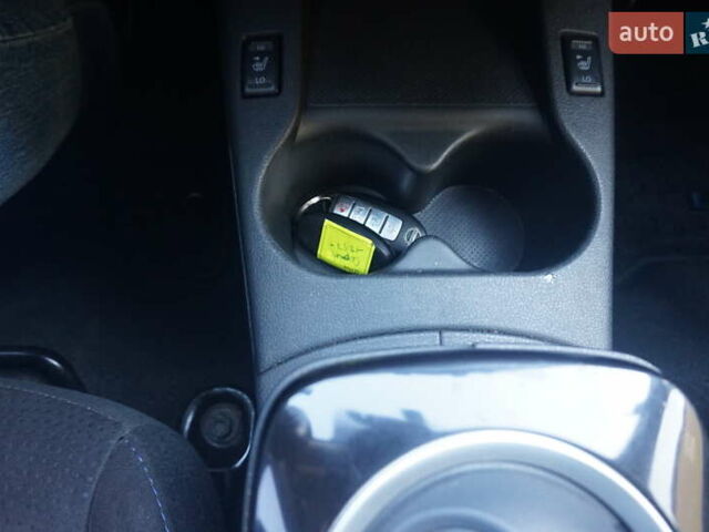 Серый Ниссан Лиф, объемом двигателя 0 л и пробегом 193 тыс. км за 5555 $, фото 33 на Automoto.ua