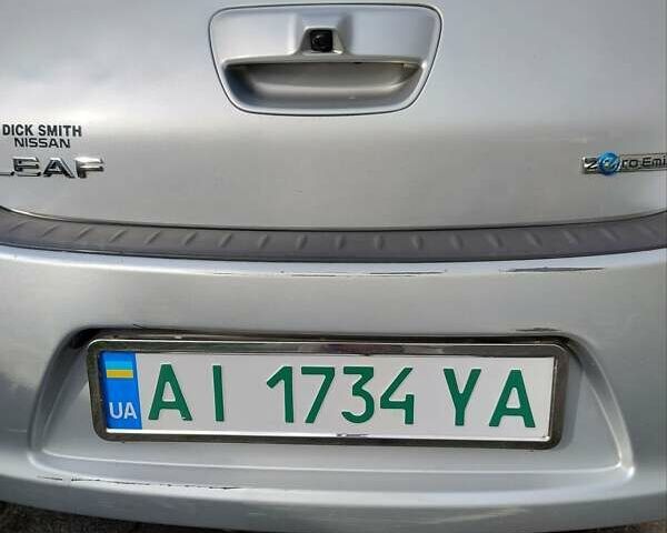 Серый Ниссан Лиф, объемом двигателя 0 л и пробегом 189 тыс. км за 6000 $, фото 6 на Automoto.ua