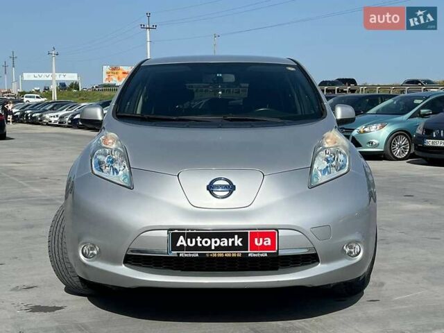 Серый Ниссан Лиф, объемом двигателя 0 л и пробегом 85 тыс. км за 6490 $, фото 1 на Automoto.ua