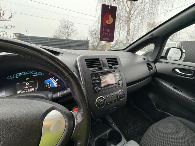 Сірий Ніссан Ліф, об'ємом двигуна 0 л та пробігом 57 тис. км за 6200 $, фото 22 на Automoto.ua