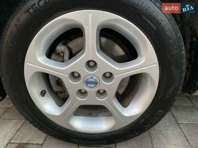 Серый Ниссан Лиф, объемом двигателя 0 л и пробегом 72 тыс. км за 4990 $, фото 9 на Automoto.ua