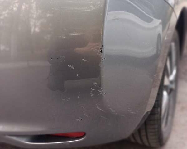 Серый Ниссан Лиф, объемом двигателя 0 л и пробегом 119 тыс. км за 8200 $, фото 21 на Automoto.ua