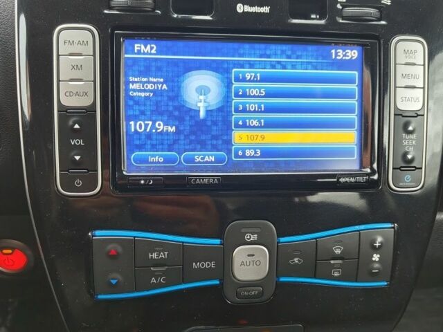 Серый Ниссан Лиф, объемом двигателя 0 л и пробегом 115 тыс. км за 6500 $, фото 9 на Automoto.ua