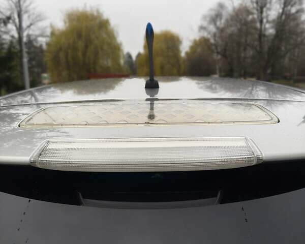 Серый Ниссан Лиф, объемом двигателя 0 л и пробегом 124 тыс. км за 6500 $, фото 5 на Automoto.ua