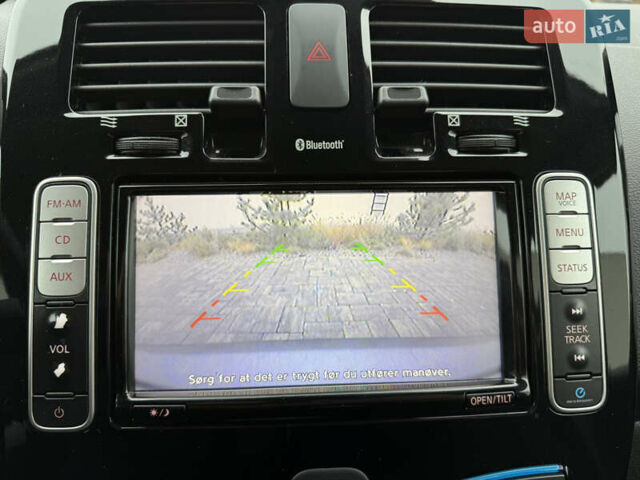 Сірий Ніссан Ліф, об'ємом двигуна 0 л та пробігом 126 тис. км за 5750 $, фото 19 на Automoto.ua